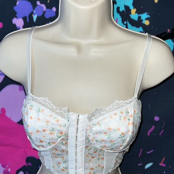 NWT sexy Bustier Top - Picture 4 of 7